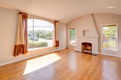 1402 Gordon St, Vallejo, CA 94590 photo 8
