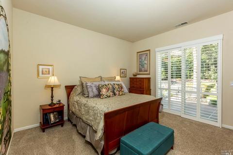 1511 Golf Course Dr, Windsor, CA 95492 photo 23
