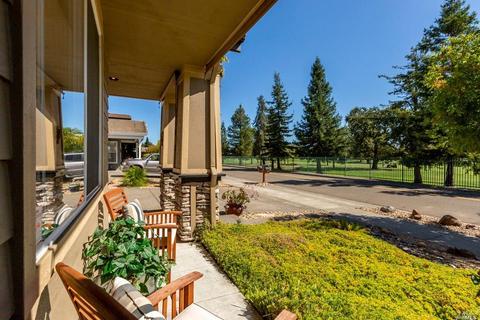 1511 Golf Course Dr, Windsor, CA 95492 photo 1