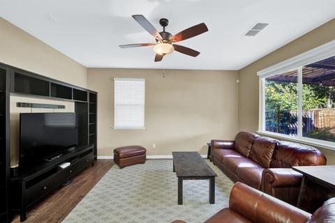 148 Refosco Ct, Vacaville, CA 95687 photo 6