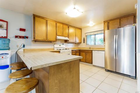 229 Bonnie Ln, Willits, CA 95490 photo 6