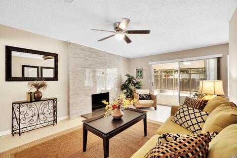 2520 Carnation Dr, Fairfield, CA 94533 photo 3