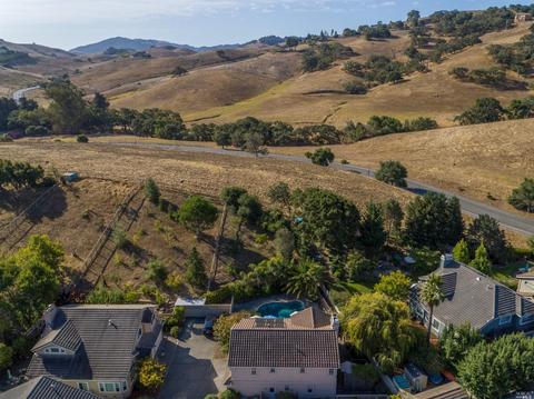 1237 B St, Petaluma, CA 94952 photo 3