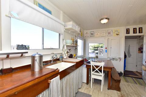 78 Ocean View Ave, Dillon Beach, CA 94929 photo 5