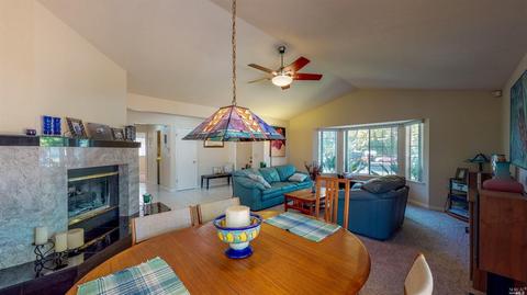 341 Biggs Ct, Windsor, CA 95492 photo 3