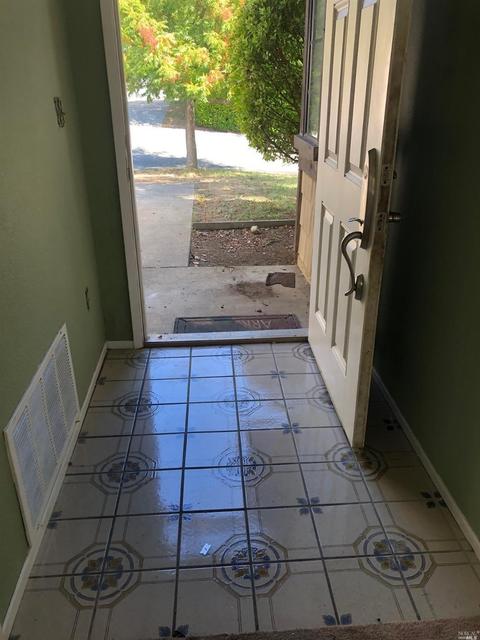 109 Nautilus Dr, Vallejo, CA 94591 photo 2