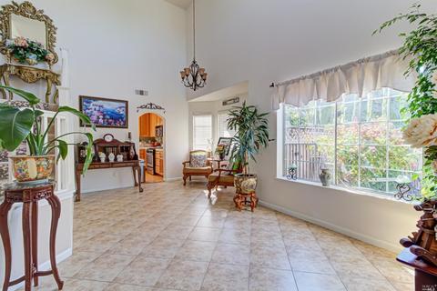 2031 Agate Ct, Vallejo, CA 94591 photo 8