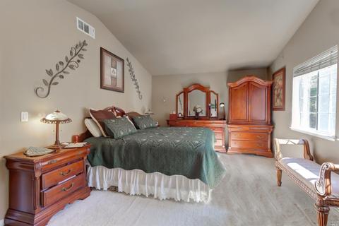 2031 Agate Ct, Vallejo, CA 94591 photo 19