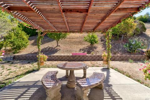 2031 Agate Ct, Vallejo, CA 94591 photo 32
