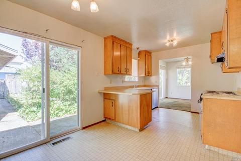 563 Davidson Ave, Sonoma, CA 95476 photo 15
