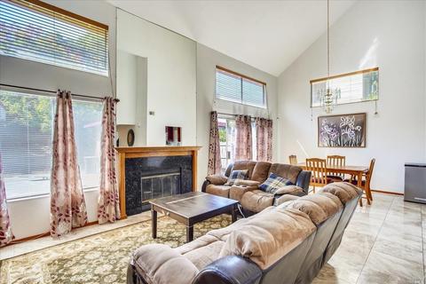 355 Whitney Ave, Vallejo, CA 94589 photo 5