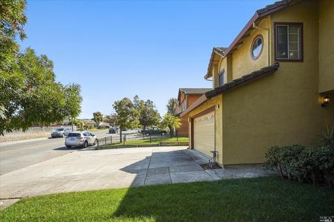 355 Whitney Ave, Vallejo, CA 94589 photo 3