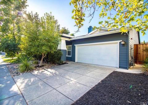 56 Firefly Ln, Napa, CA 94558 photo 2