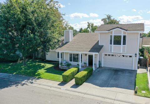 1495 Dunlap Ct, Dixon, CA 95620 photo 3