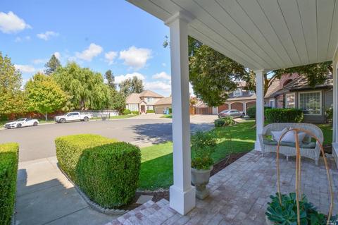 1495 Dunlap Ct, Dixon, CA 95620 photo 7