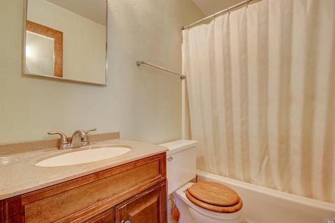138 Merner Dr, Windsor, CA 95492 photo 26