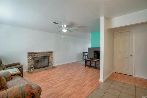 1350 Quail St, Fairfield, CA 94533 photo 6