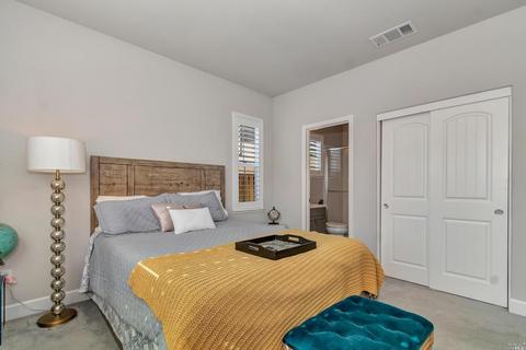 7178 Stonebrooke Dr, Vallejo, CA 94591 photo 23