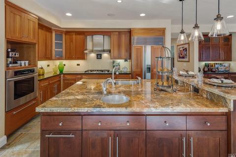 318 Whitethorn Ct, Windsor, CA 95492 photo 13