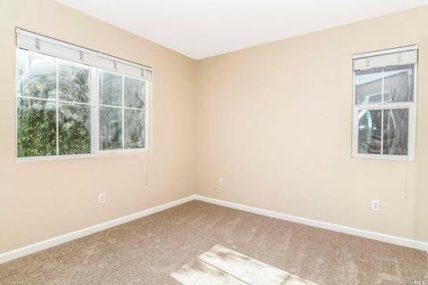 1635 Dewey St, Vallejo, CA 94590 photo 20
