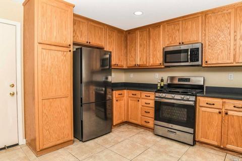 1635 Dewey St, Vallejo, CA 94590 photo 12