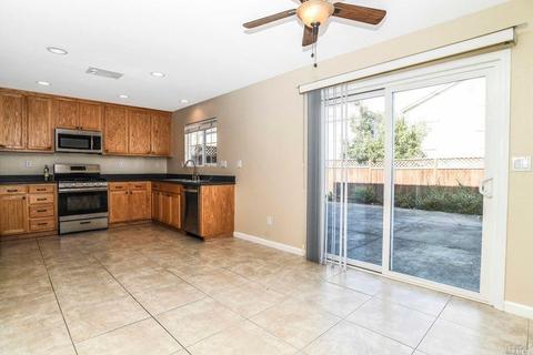 1635 Dewey St, Vallejo, CA 94590 photo 8