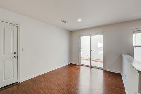 3019 Roadrunner Dr, Fairfield, CA 94533 photo 11