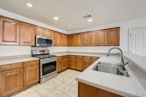 3019 Roadrunner Dr, Fairfield, CA 94533 photo 7