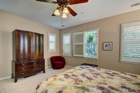 1071 Madrone Ave, Vallejo, CA 94592 photo 32