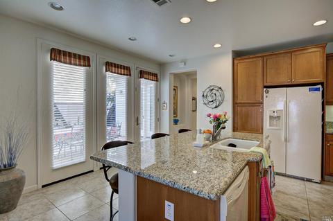1071 Madrone Ave, Vallejo, CA 94592 photo 15
