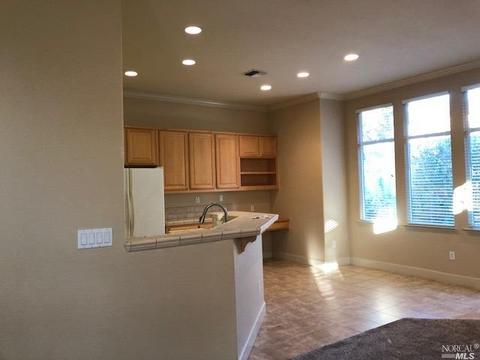 7101 Majestic Ct, Vallejo, CA 94591 photo 10