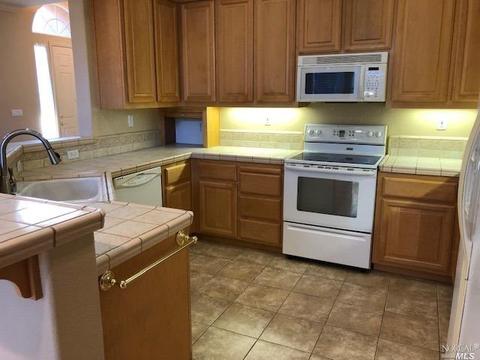 7101 Majestic Ct, Vallejo, CA 94591 photo 14