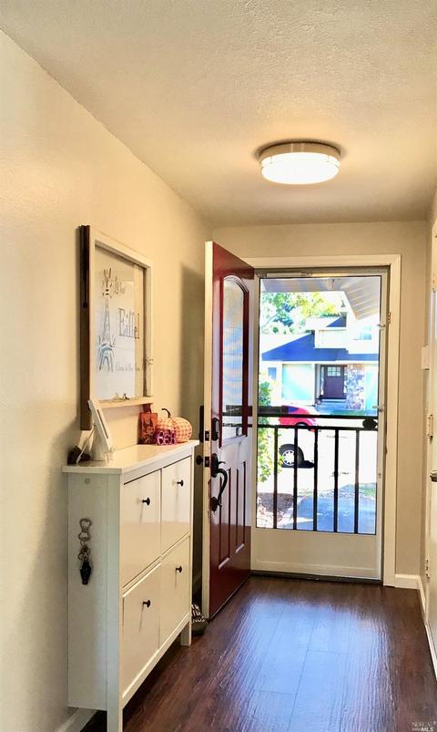 590 Silverado Cir, Fairfield, CA 94534 photo 4