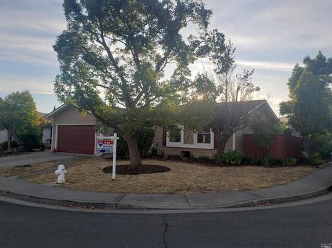 590 Silverado Cir, Fairfield, CA 94534 photo 2