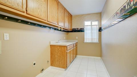 762 Pavilion Dr, Fairfield, CA 94534 photo 38