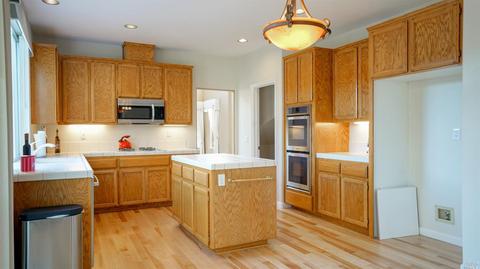 762 Pavilion Dr, Fairfield, CA 94534 photo 11