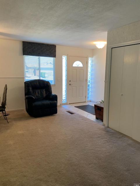 681 Malaga Dr, Ukiah, CA 95482 photo 9