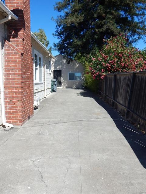 318 Thomas Ave, Vallejo, CA 94590 photo 15