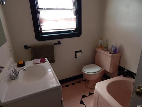 318 Thomas Ave, Vallejo, CA 94590 photo 5