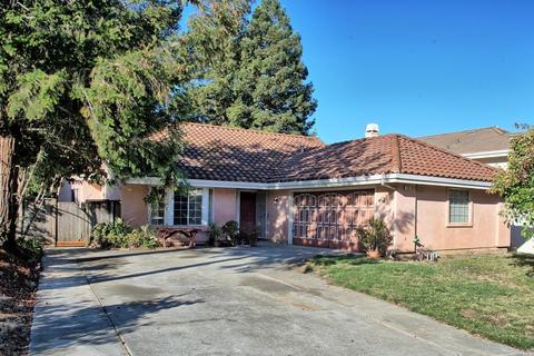 143 Britannia Ct, Vallejo, CA 94591 photo 1