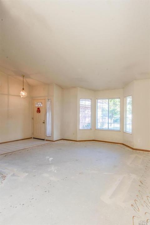 143 Britannia Ct, Vallejo, CA 94591 photo 3