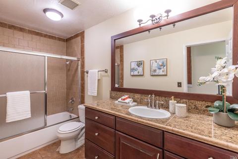 1840 Sutter Ct, Napa, CA 94559 photo 16