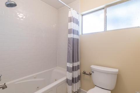 1840 Sutter Ct, Napa, CA 94559 photo 23