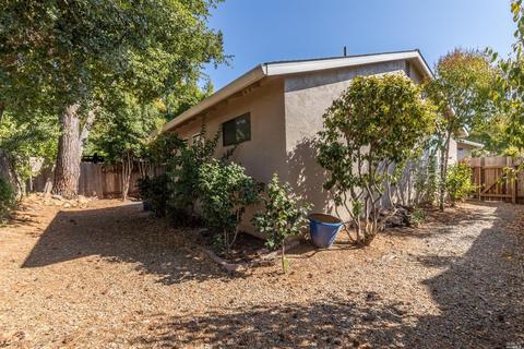 1840 Sutter Ct, Napa, CA 94559 photo 29