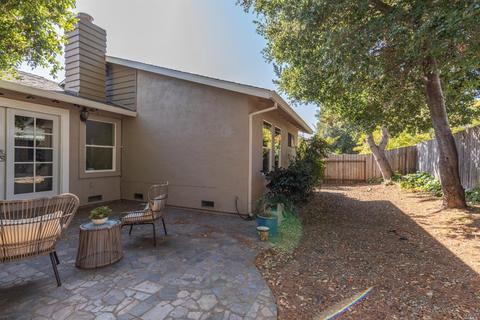 1840 Sutter Ct, Napa, CA 94559 photo 27