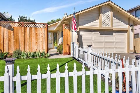 106 Pinewood Ct, Cotati, CA 94931 photo 2