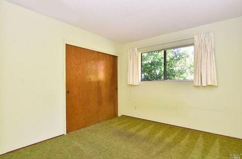 17963 Riverside Dr, Sonoma, CA 95476 photo 14
