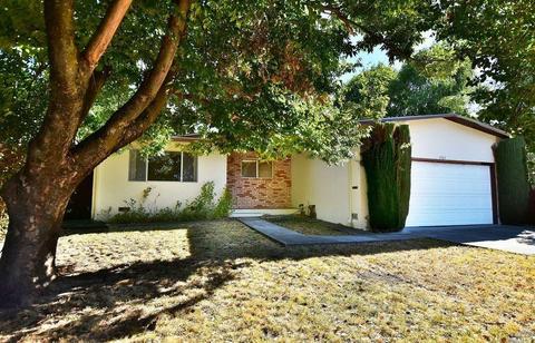 17963 Riverside Dr, Sonoma, CA 95476 photo 1