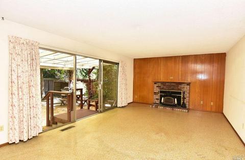 17963 Riverside Dr, Sonoma, CA 95476 photo 10