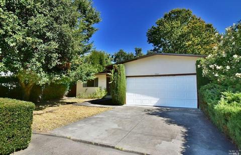 17963 Riverside Dr, Sonoma, CA 95476 photo 2